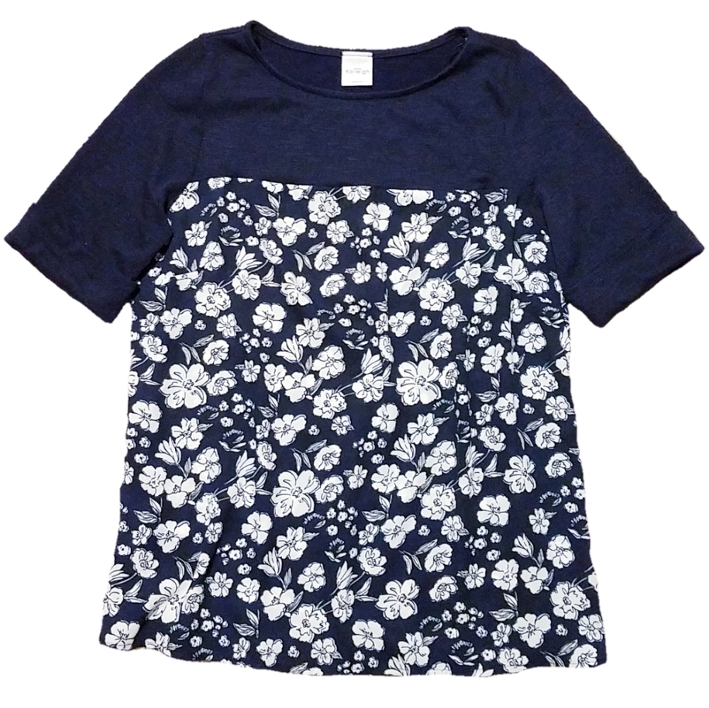 NWOT Kaileigh short sleeve floral top shirt